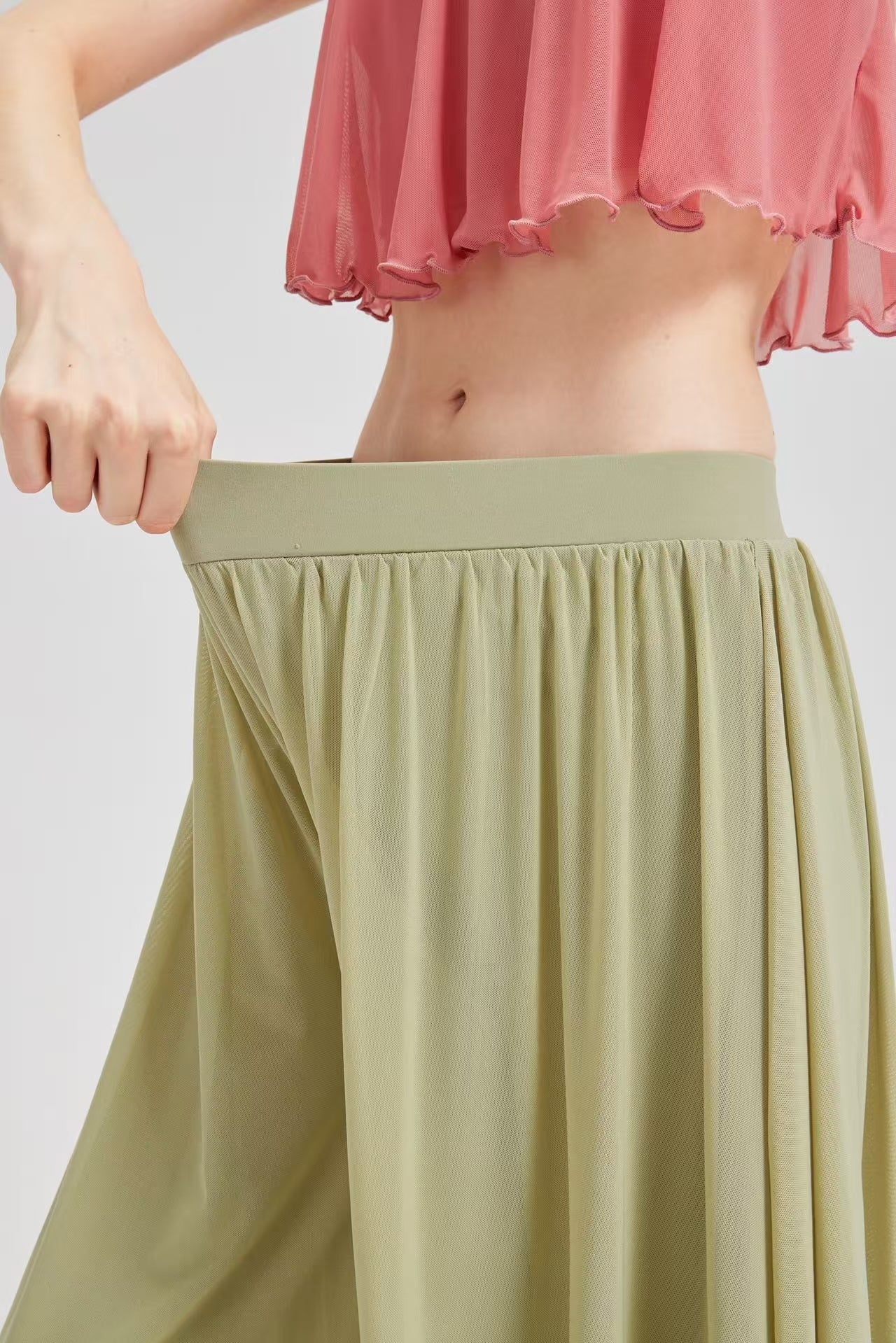 Flow Pants — €35